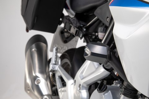 CRASH PADY SW-MOTECH KOMPLETNY ZESTAW DO BMW G 310 R 2016-2020