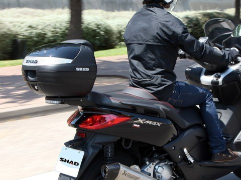 Kufer centralny ze stelażem i płytą montażową Shad 29l HONDA CB125F 2021-2023 Kufer centralny ze stelażem i płytą montażową Shad 29l HONDA CB125F 2021-2023