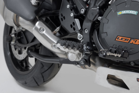 PODNÓŻKI EVO SW-MOTECH KTM 1290 SUPER ADVENTURE (21-)