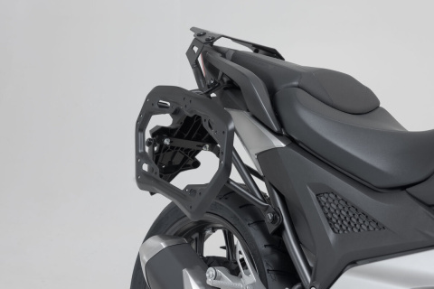 STELAŻ PRO NA KUFRY BOCZNE SW-MOTECH HONDA NC750X (20-) BLACK