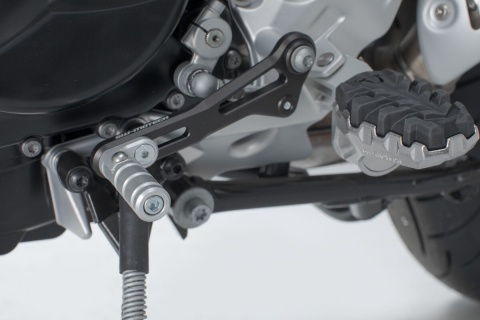 DŹWIGNIA ZMIANY BIEGÓW SW-MOTECH BMW F 800 R (09-19) / F 800 GT (11-19) DŹWIGNIA ZMIANY BIEGÓW SW-MOTECH BMW F 800 R (09-19) / F 800 GT (11-19)
