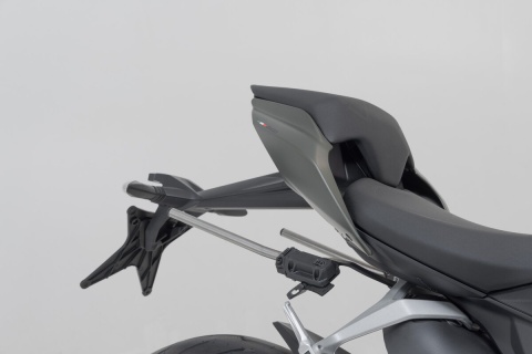 ZESTAW SAKW BOCZNYCH PRO BLAZE H I STELAŻY SW-MOTECH DUCATI STREETFIGHTER V2 (21-) BLACK