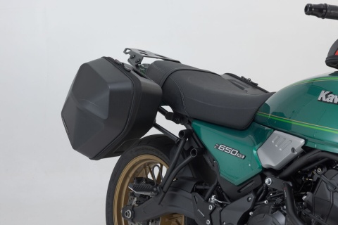 ZESTAW SAKW I STELAŻY URBAN ABS SW-MOTECH Z650RS (21-)/ Z650RS 50TH ANNI (22-) 2X 16.5 L