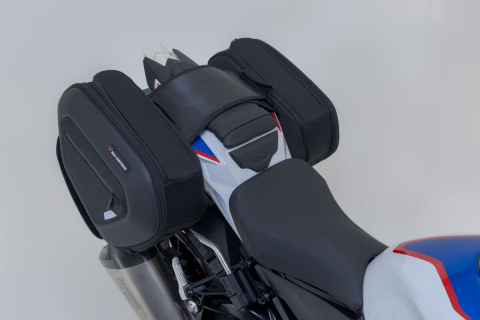 SAKWY BOCZNE STELAŻE BLAZE PRO BMW S1000RR (12-14) / BMW S1000R (13-20) SAKWY BOCZNE STELAŻE BLAZE PRO BMW S1000RR (12-14) / BMW S1000R (13-20)