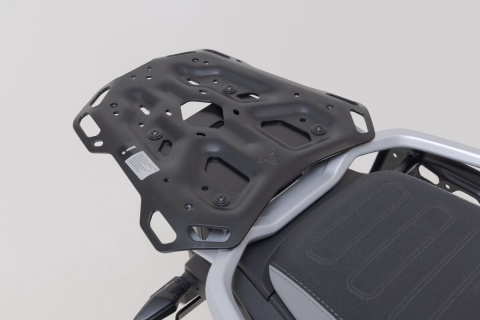 KUFER CENTRALNY STELAŻ TRAX ADV SW-MOTECH CFMOTO 450MT 2023-2025