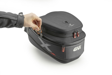 GIVI XL06B TANKLOCK – torba na bak 15 l, uniwersalna i praktyczna