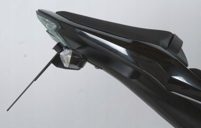 UCHWYT TABLICY REJESTRACYJNEJ R&G KAWASAKI Z800 (13-) KIERUNKOWSKAZY OEM
