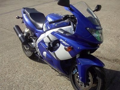 CRASH PADY R&G CLASSIC YAMAHA THUNDER CAT BLACK