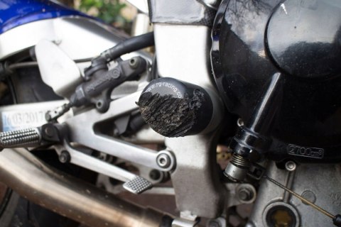 CRASH PADY R&G CLASSIC YAMAHA YZF-R1 LOWERS 98-03 BLACK