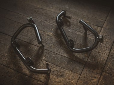 ZESTAW SAKW I STELAŻY LEGEND GEAR SW-MOTECH DUCATI SCRAMBLER (14-) MODELS BROWN