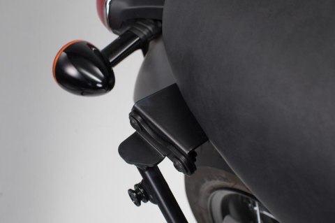 ADAPTER DO STELAŻA SLC NA LEWĄ STRONĘ SW-MOTECH BONNEVILLE T100/120 (16-) BLACK