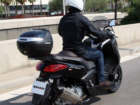 Kufer centralny ze stelażem i płytą montażową Shad 29l Kawasaki Z 1000 SX 2018-2020