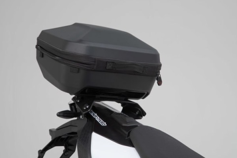 STELAŻ STREET-RACK POD PŁYTĘ MONTAŻOWĄ KUFRA SW-MOTECH KTM 690 ENDURO / R (19-)