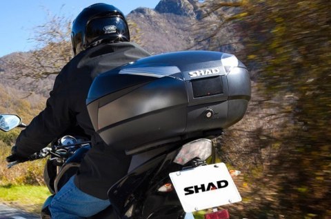KUFER CENTRALNY TYŁ DWA KASKI BMW C 600 SPORT 2015-2024